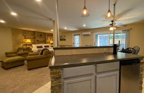 Couples Retreat With Hot Tub, Sauna and Steam Room - Foto 46