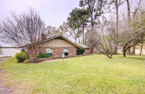 Mineola Lake House w/ Dock & Fire Pit! - Foto 40