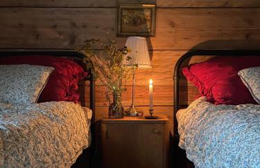 Nad Mikowym Potokiem - wydzielona część drewnianego domu z osobnym wejściem i ogrodem - Foto 23