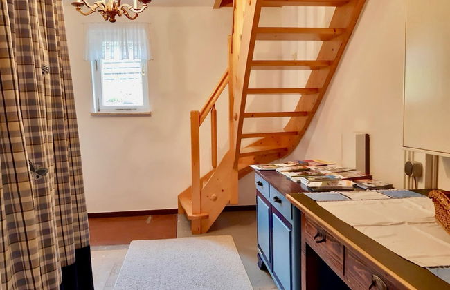 Charming Holiday Home With Natural Garden in Kaltennordheim-thuringia - Foto 4