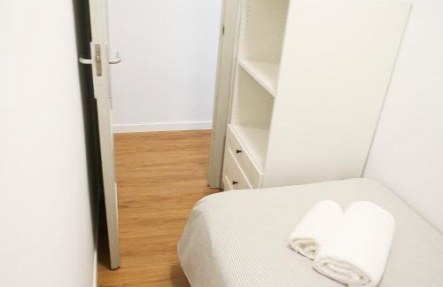 Apartamento reformado de 3 habitaciones en Sagrada Familia - Foto 23