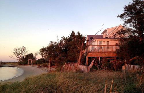Bayfront Cottage Rental with a Private Beach on Virginia's Eastern Shore - Foto 1