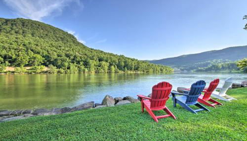 Tenn River Cabin with Hot Tub - 10 Mi to Chattanooga - Foto 3