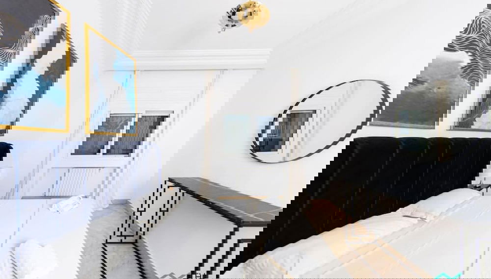 Zephyr Ultra Central Parking Nouveaux Meubles - Foto 1, Imagen principal