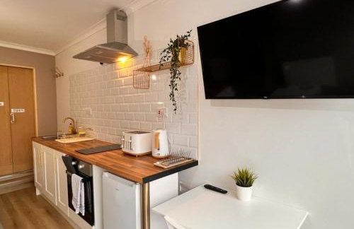 Cosy & Convenient space near M1, EM Airport & City - Foto 1