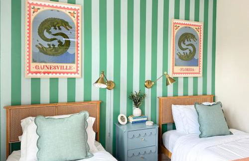 The Royal Cypress Suite Near UF Shands Downtown - Photo 4