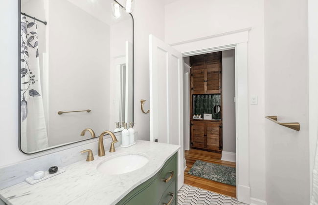 Bridgetown Bungalow West Cincy - Foto 16