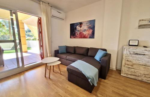 SR Reserva de Marbella 2BDR with private garden - Photo 7