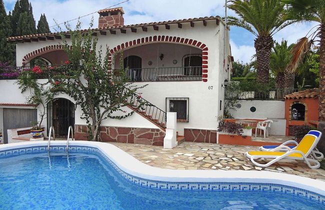 Holiday Home in Calpe With Private Pool - Foto 1