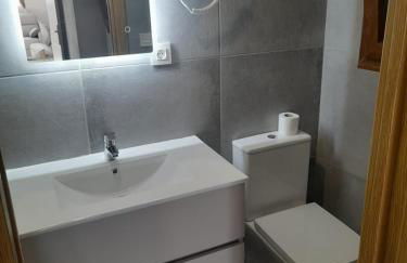 APARTAMENTOS CASA FREDI - Apartamentos les cuartes 1 y 2 - Foto 11