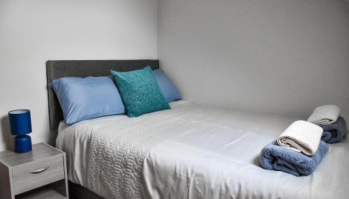 Wessex House - 2 Bed flat contractor stay - Foto 5, towels