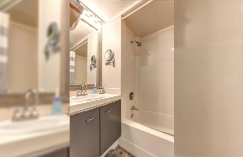 Treetopper Hideaway - A Relaxing Chic Bungalow - Foto 24