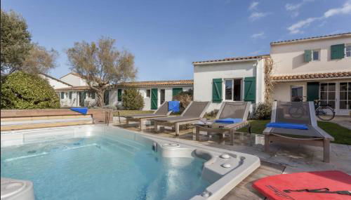 Beautiful villa 4BR with jacuzzi near the beach - Foto 5