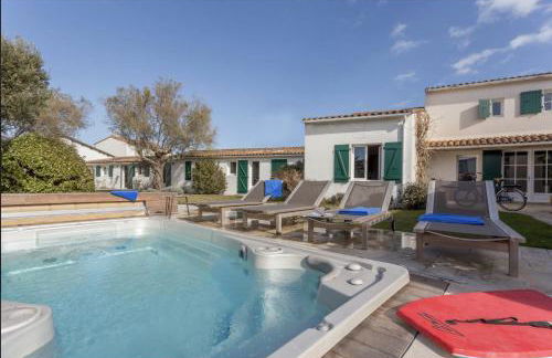 Beautiful villa 4BR with jacuzzi near the beach - Foto 5