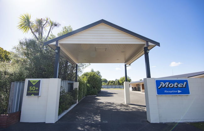 Tuki Tuki Motel - Photo 40