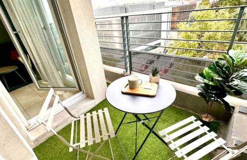 Lumineux T1 : balcon, TV sat&VOD, proche Part-Dieu & Université - Foto 9