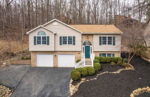 Massanutten 2 King Suites 4 BR Hot Tub Game Room Kids Toys Flower on the Mountain - Foto 35