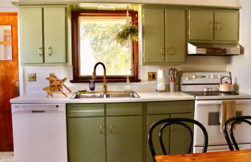 Ely Camp Haus - Vintage home in Downtown Ely - Foto 6