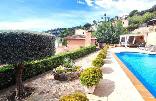 Beautiful villa with a pool - Foto 15