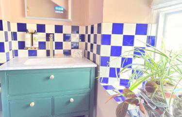 Moorleigh House Entire Property Sleeps 10 - Foto 58