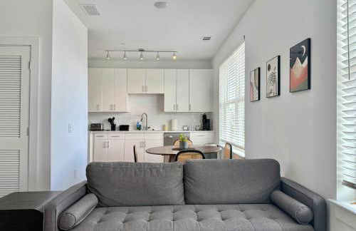 2B2B Condo in ATL Penthouse level 542Blvd402 - Foto 18