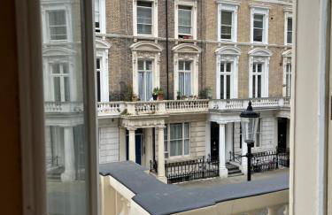 Newly refurbished- Awesome very central flat in famous Notting Hill with a balcony - Foto 26