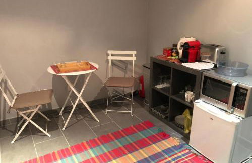 Apartment 2p with Wifi in the heart of Avignon - Photo 4
