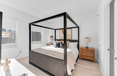 Lavish Two-Story Retreat in the Heart of Manhattan - Foto 4