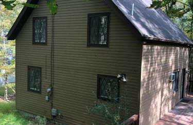 Cozy Cottage at Saw Creek - Foto 21