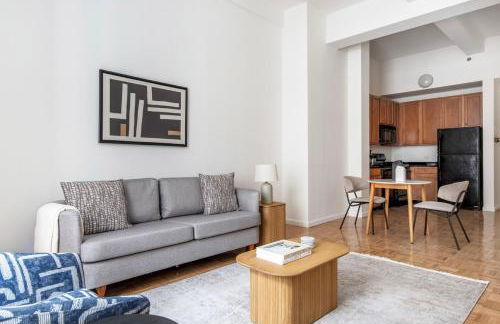 Fidi 1br w doorman wd nr south st seaport NYC-1306 - Foto 3