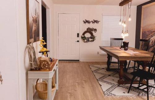 The Rodeo House - Near Rodeo Arena - Photo 2