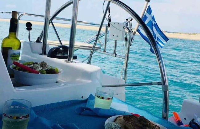 Escursione in barca alla spiaggia del Navagio - Foto 4