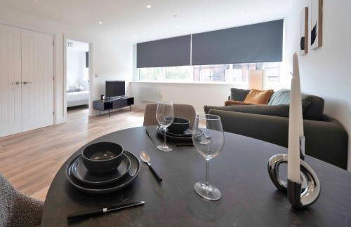 Modern 1 Bed Apartment in Gravesend w Games Room - Foto 1