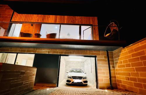 DESIGNER HOUSE - University of Glasgow / Central Glasgow 'Hillhead' West End G12 - Luxurious & Contemporary Detached House / Terrace / Garden / 'electric car charging' Garage Parking - Foto 50