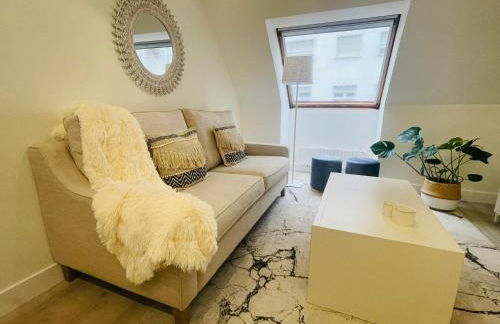 Gonzalez del Valle - Foto 12