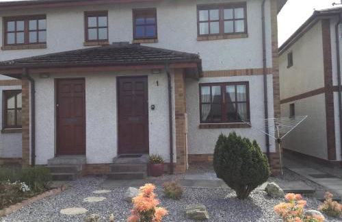 The Culloden is a Comfortable two Bedroom Apartment That Sleeps Four Adults - Photo 1