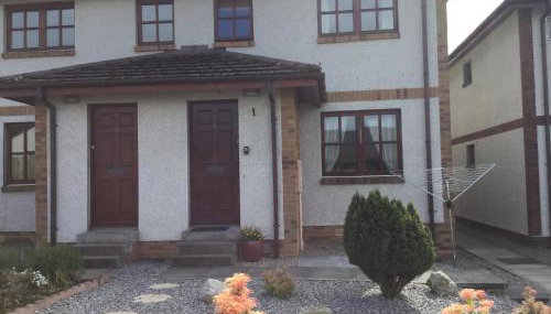 The Culloden is a Comfortable two Bedroom Apartment That Sleeps Four Adults - Foto 1, Other