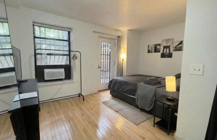 Charming 2BR in Harlem, Steps from Central Park! - Foto 5