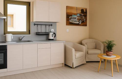 Paliochora Beachfront Escape, Milolithos Pool Retreats - Foto 18