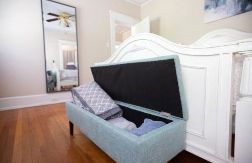 Efficiency in Grand Old Home, Downtown Durham - Photo 19