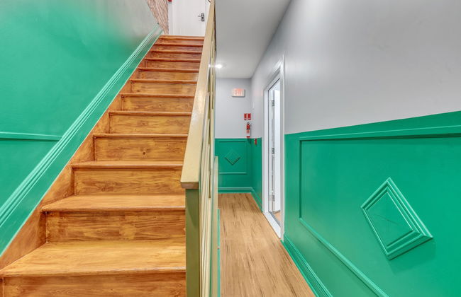 Brewerytown Balcony Retreat W Oxford 1BR - Foto 21