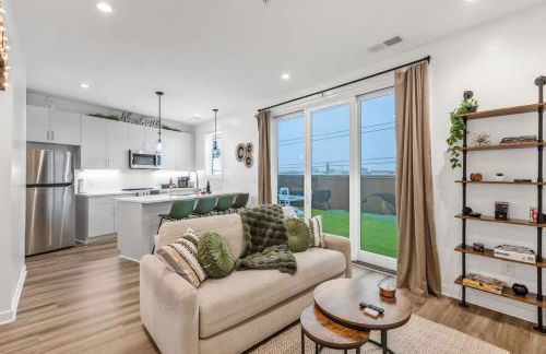 Huge Private Patio with Games & Skyline Views - Foto 5