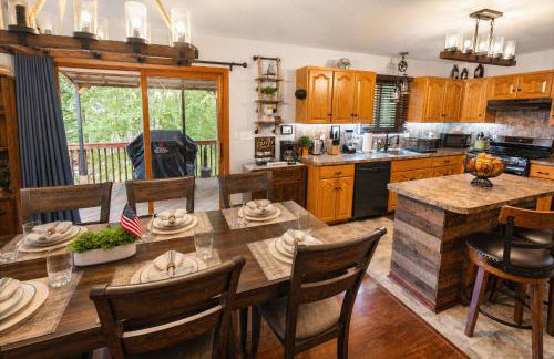 Harmony Hill Stylish 4bd Mountain Retreat, Hot Tub, Games - Foto 17