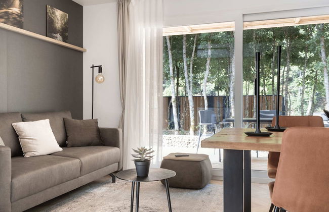 Modern Chalet in a Holiday Park - Photo 7