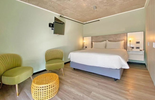 hUB Providencia - Photo 26