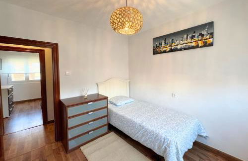 Oviedo desde el corazón de la ciudad VUT-6684-AS - Foto 11