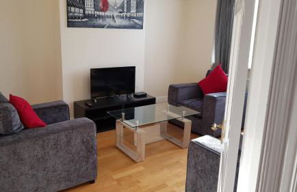 Elegant and spacious 2 bedroom - Foto 35