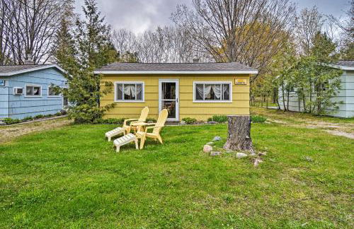 Day Trips to Boyne Mtn! Cabin Near Lake Charlevoix - Photo 3