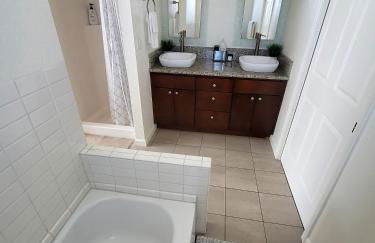 4 Bedrooms & 2.5 Bathrooms in LA - Foto 10