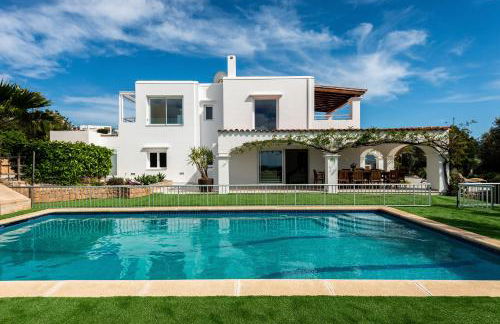 Villa Can Joan I - Fantastic Sunset Views and Family Friendly - - Foto 1